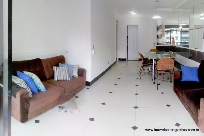 Imagem PRAIA DAS PITANGUEIRAS - LOCAL NOBRE ,AMPLO APARTAMENTO CLARO E AREJADO, 2 VAGAS DE GARAGEM ,PRÉDIO COM LAZER.