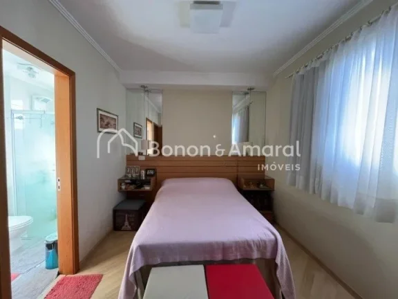 Imagem Apartamento muito bem distruído em 80m², à venda, no bairro Taquaral, em Campinas/SP.

Com armár...