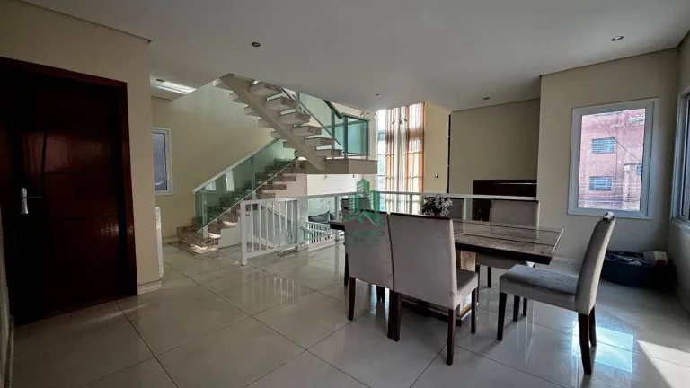 Imagem Sobrado à venda, 316 m² por R$ 1.300.000,00 - Jardim Vila Galvão - Guarulhos/SP