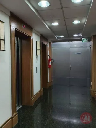 Imagem Sala, 483 m² - venda por R$ 3.200.000,00 ou aluguel por R$ 35.000,00/mês - São João - Porto Alegre/RS