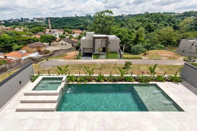 Imagem Casa em condomínio na granja viana com 4 suítes, espaço gourmet c/churrasqueira , 6 vagas, despensa, área para funcionário, piscina privativa