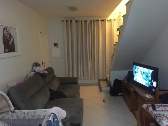 Imagem Sobrado para Venda por R$385.000,00 com 2 dormitórios, 1 vaga e 1 banheiro - Vila jacuí, São paulo / SP - Cód. BDI24982