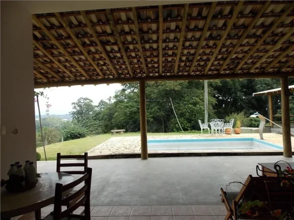 Imagem CASA RESIDENCIAL À VENDA.