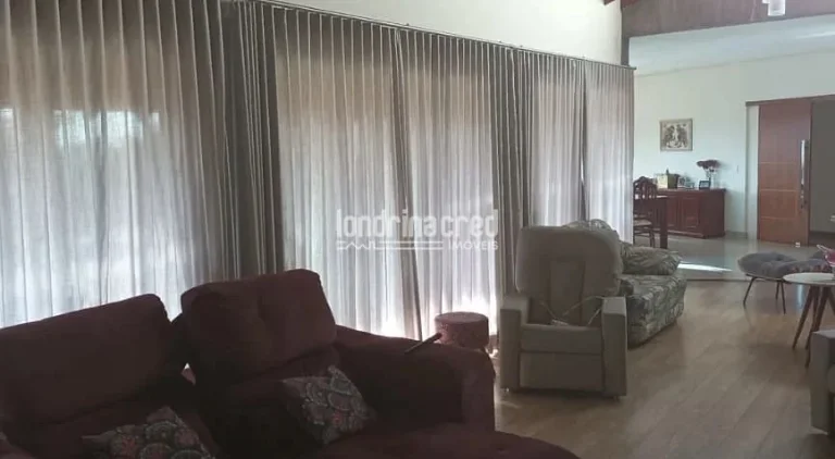 Imagem Casa no Condomínio Estancia Cabral casa com 4 dormitórios, 4 banheiros e 3 vagas de garagem e 350 metros de construção