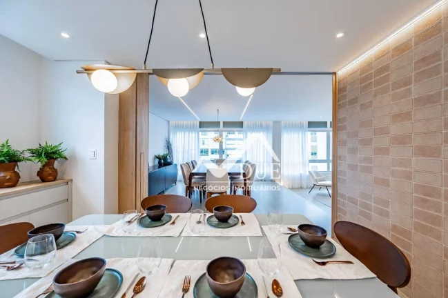 Imagem Apartamento com 4 dormitórios à venda, 305 m² por R$ 3.190.000,00 - Boqueirão - Santos/SP