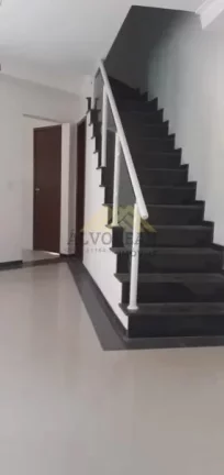 Imagem Sobrado à Venda 3 Dormitórios a 3 Min da Av. Sabará!