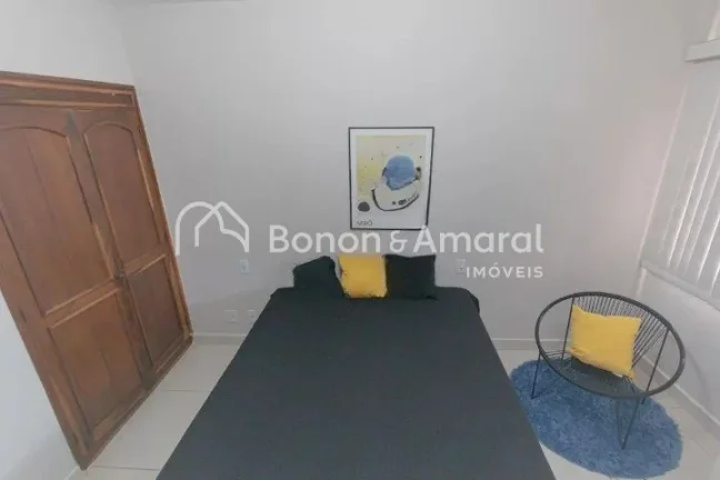 Imagem Aconchegante imóvel à venda com 3 quartos, incluindo uma suíte, e 3 banheiros. Este imóvel é id...