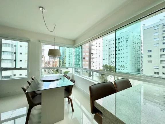 Foto do imóvel: Apartamento Padrão