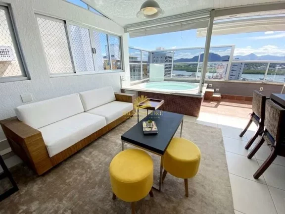 Imagem Descubra esta cobertura maravilhosa, com localização estratégica, próxima a praias, comércio, g...