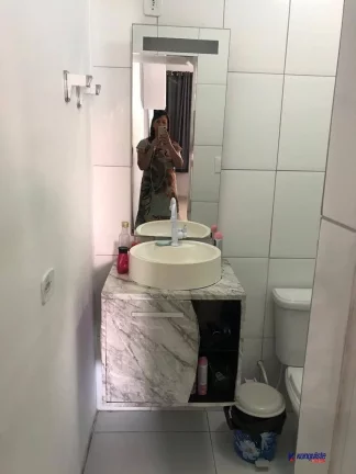 Imagem VENDO CASA DE 3 DORMITORIOS SENDO UMA SUITE CONDOMINIO TERRA NOVA II - SIM