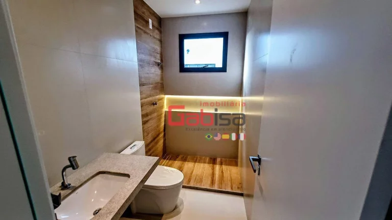 Imagem Casa com 3 dormitórios à venda, 123 m² por R$ 895.000,00 - Centro - São Pedro da Aldeia/RJ