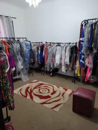 Imagem Sobrado com 5 dormitórios à venda, 440 m² por R$ 1.200.000,00 - Centro - Suzano/SP