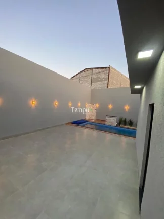 Imagem Casa Altíssimo Padrão 3 suítes plenas sozinha no lote St. Três Marias