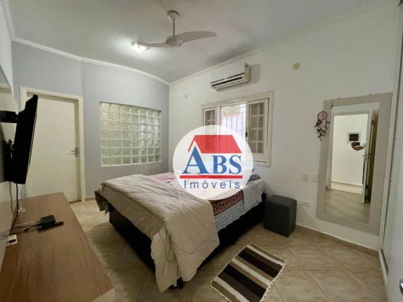 Imagem Casa Isolada com 3 Dormitórios à 200m da Praia, 188 m² por R$ 850.000 - Balneário Flórida - Praia Grande/SP