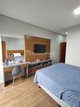 Imagem Com 253 m² bem distribuídos, esta casa no Condomínio Madre Maria Villac oferece conforto, moderni...