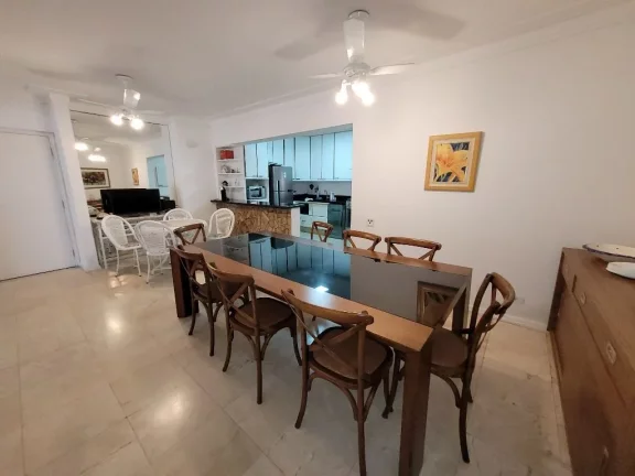 Imagem APARTAMENTO COM 3 DORMITÓRIOS, SENDO 1 SUÍTE, VARANDA GOURMET, PREDIO COM PISCINA, 1 QUADRA DA PRAIA DAS ASTÚRIAS
