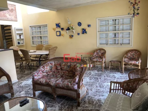 Imagem Casa com 4 dormitórios à venda, 230 m² por R$ 1.600.000 - Loteamento Portal da Ferradura - Armação dos Búzios/Rio de Janeiro
