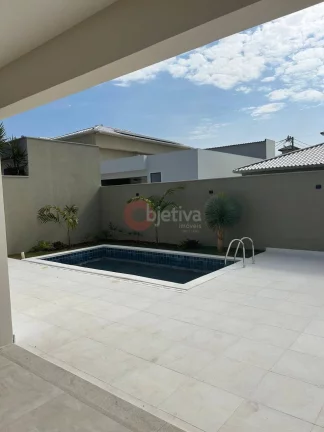 Imagem Casa à venda no condomínio Blue Garden de 3 quartos - São Pedro da Aldeia