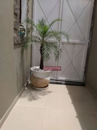 Imagem Sobrado com 3 dormitórios à venda, 200 m² por R$ 500.000,00 - Jardim Hebrom - São Paulo/SP
