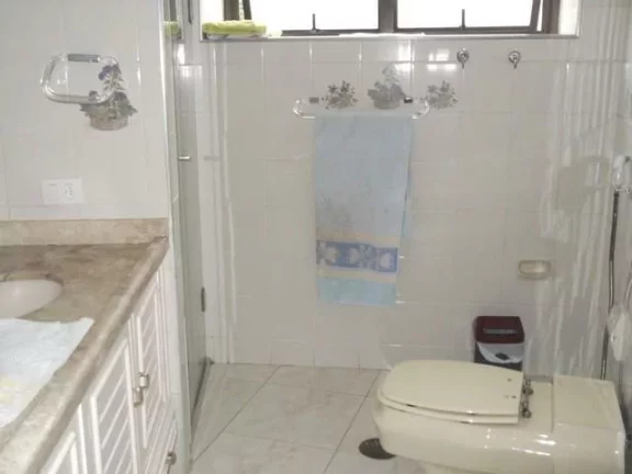 Imagem Apartamento com 3 dormitórios para alugar, 200 m² - Astúrias - Guarujá/SP