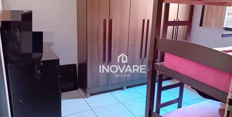 Imagem Casa com 3 dormitórios à venda por R$ 200.000 - Jardim Liberdade - Itumbiara/GO