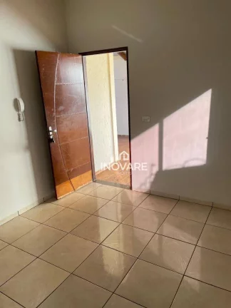 Imagem Casa com 2 dormitórios à venda, 75 m² por R$ 320.000,00 - Setor Santos Dumont - Itumbiara/GO