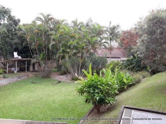 Imagem Casa com 4 dormitórios à venda, 230 m² por R$ 1.800.000,00 - Granja Viana - Carapicuíba/SP