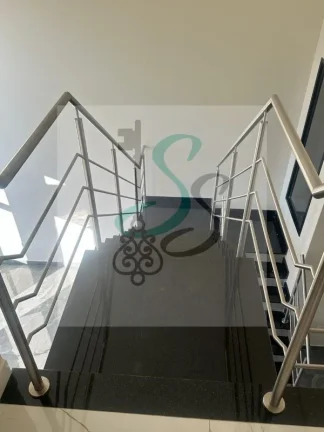 Imagem Residência moderna e espaçosa à venda em Campinas-SP, no bairro Residencial Parque da Fazenda. 3 quartos, 1 suíte, 2 banheiros, 4 vagas. Imperdível!