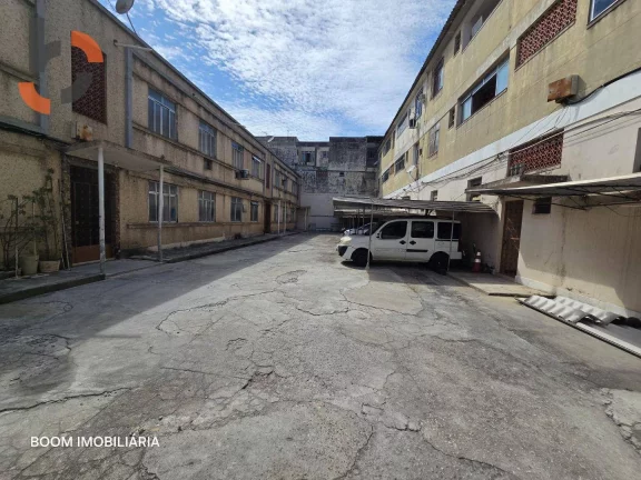 Imagem Apartamento com 2 dormitórios à venda, 75 m² por R$ 160.000,00 - Centro - Nova Iguaçu/RJ