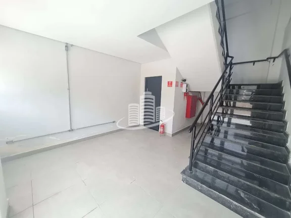Imagem Galpão Industrial em Arujá

Condomínio Fechado

Área de terreno: 1.560 metros.

Área construíd...