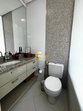 Imagem LINDO APARTAMENTO COM PORTEIRA FECHADA.