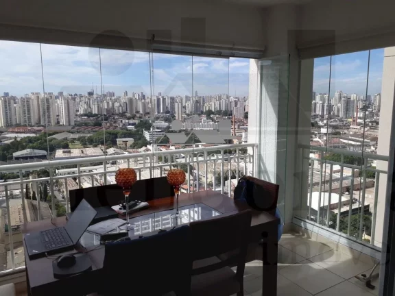 Imagem Apartamento com 100 m² em andar alto à venda na Barra Funda.