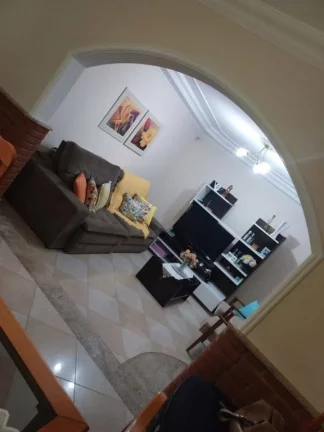 Imagem Sobrado com 3 dormitórios à venda, 191 m² por R$ 640.000,00 - Vila Maria de Maggi - Suzano/SP