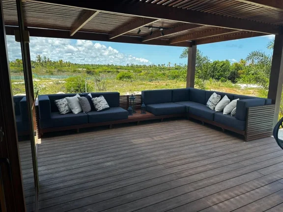 Imagem Casa em Condomínio à venda em Imbassaí, Mata de São João - Condomínio fechado com vista para o mar