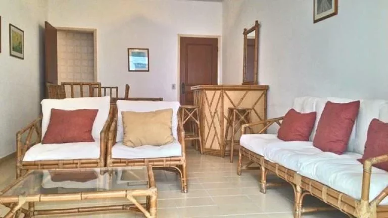 Imagem Apartamento com 2 dormitórios à venda, 97 m² - Pitangueiras - Guarujá/SP