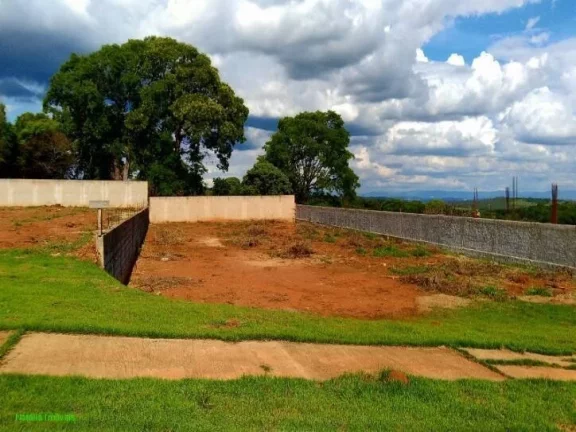 Imagem *Chácara de 1.488,57m² em Condomínio Fechado
*Localização privilegiada
*Fácil acesso 
*Vista P...