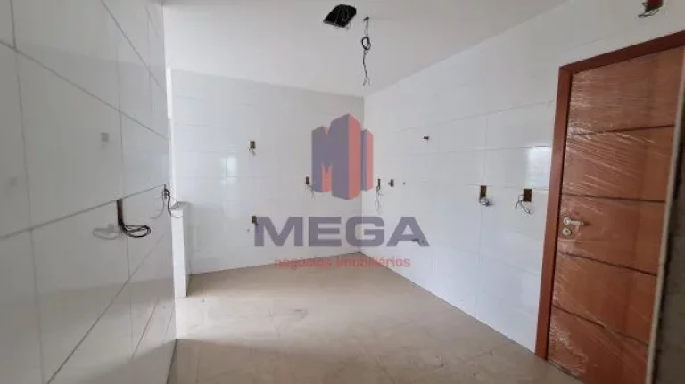 Imagem Maravilhoso imóvel com 3 quartos/suíte na região mais nobre da Praia da Costa. Em frente ao Shopping
