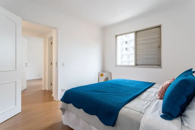 Imagem Apartamento 72M², 2Q, 1 Banheiro, 2 Vagas, Academia, Salão de Festas, Jardim, Banheiro de Serviço.