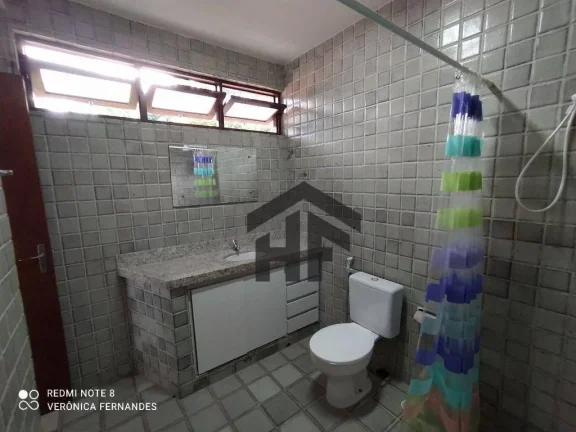 Imagem Casa de 230m² para alugar, com 3 quartos (1 suíte), localizada em Aldeia, Camaragibe - Pernambuco.