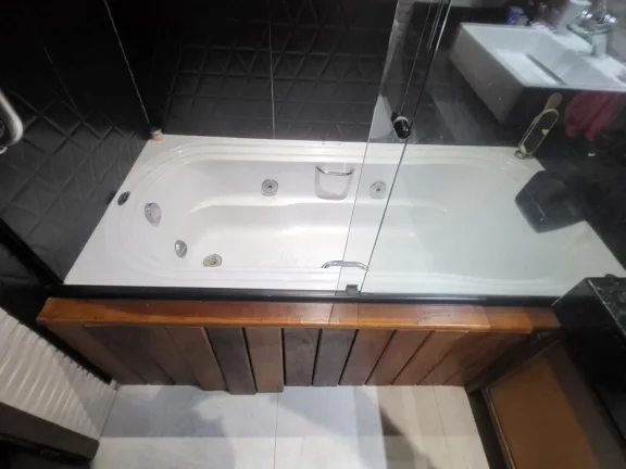 Imagem Apartamento para Venda em Rio de Janeiro, Barra da Tijuca, 2 dormitórios, 1 suíte, 3 banheiros, 1 vaga