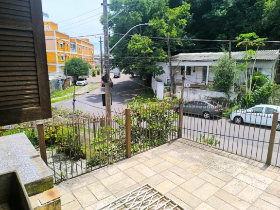 Imagem Casa para venda no bairro Azenha em Porto Alegre