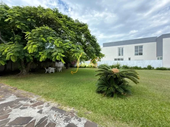 Imagem Casa perto do mar e do centrinho de Atlântida, com dois lotes