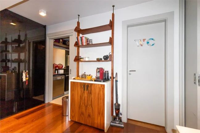 Imagem Casa à venda ou para alugar com 3 quartos, sendo 1 suíte, em Jardim Guedala, São Paulo - SP