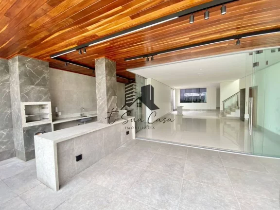 Imagem Casa de alto padrão em condomínio, Bairro Paquetá