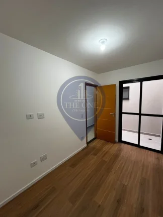 Imagem Casa à venda na Vila Romero, São Paulo-SP: 3 quartos, 1 suíte, 3 vagas - Visite já!