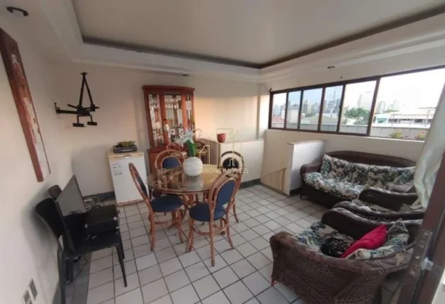 Imagem Cobertura de Luxo à Venda em Salvador-BA: 4 Quartos, 2 Suítes, 2 Salas, 6 Banheiros, 2 Vagas de Garagem, 240m² - Itaigara