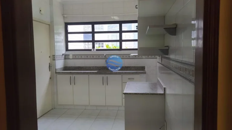 Imagem Apartamento pé na areia a venda em Santos no José Menino