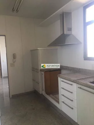 Imagem Lindo apartamento para venda com 273 m² com 4 quartos e 3 vagas no miolo do Cambuí - Campinas - SP