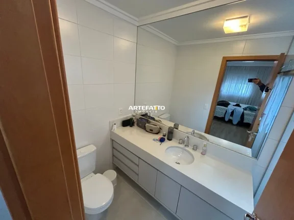 Imagem Casa em Condomínio 4 dormitórios, 4 vagas , linda , nova