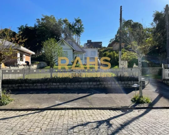 Imagem TERRENO NO BAIRRO AMÉRICA COM 1.151 M2 Terreno no Bairro América, região nobre, com 1.151 m2, edi...